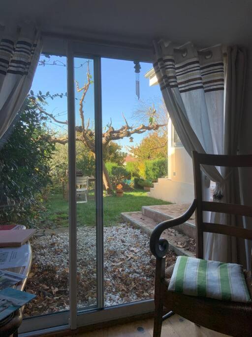 Apartamento Studio Close Fourviere Very Quiet & Small Terrace Lyon Exterior foto