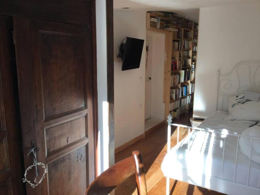 Apartamento Studio Close Fourviere Very Quiet & Small Terrace Lyon Exterior foto