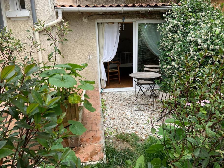 Apartamento Studio Close Fourviere Very Quiet & Small Terrace Lyon Exterior foto