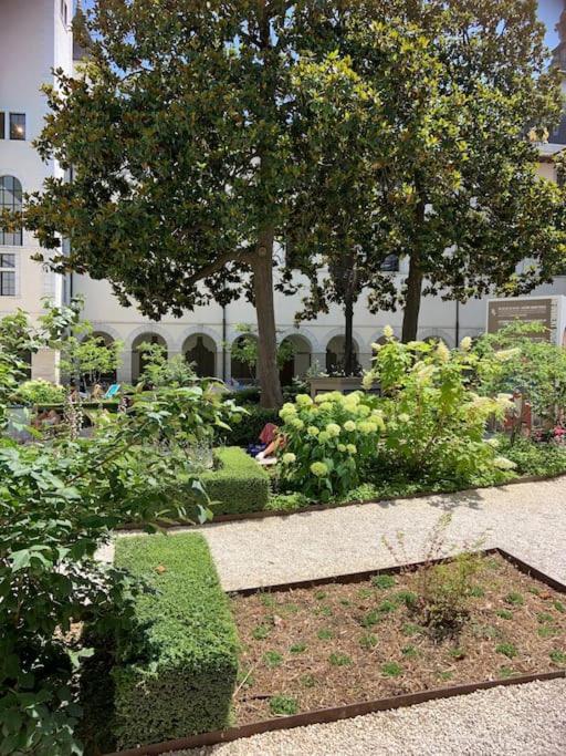 Apartamento Studio Close Fourviere Very Quiet & Small Terrace Lyon Exterior foto