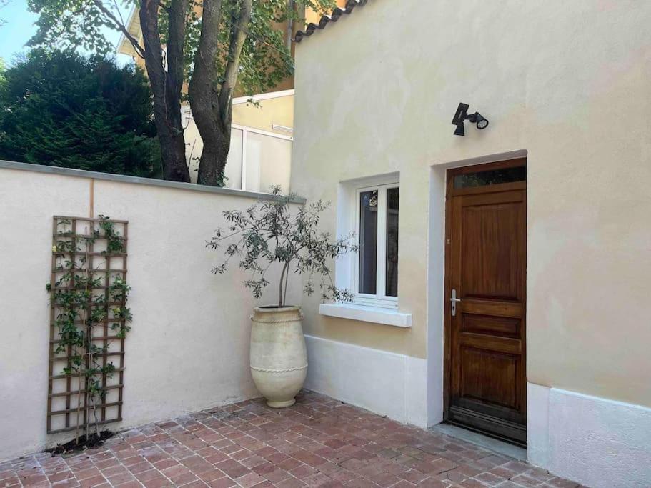 Apartamento Studio Close Fourviere Very Quiet & Small Terrace Lyon Exterior foto
